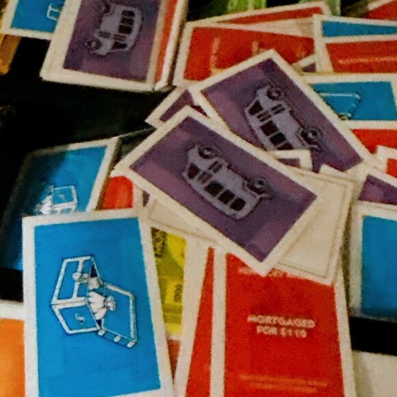 90% NEW MONOPOLY MEGA, WITH ALL PARTS AND BOX - Picture 4 of 5